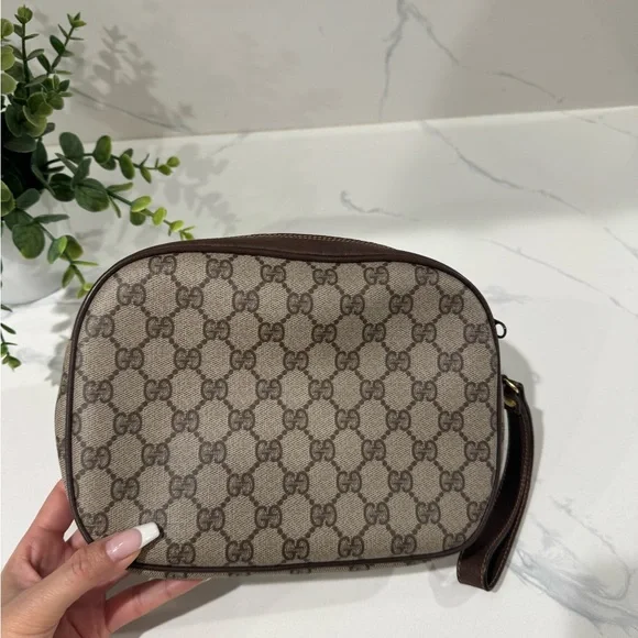 SOLD-Authentic Vintage Gucci Brown Monogram Wristlet Bag - Picture 8 of 16